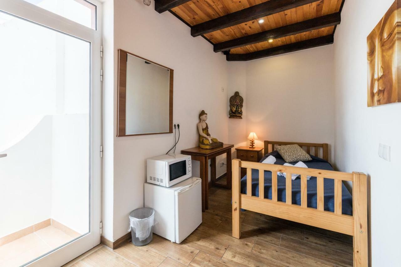 Downtown Guest house *